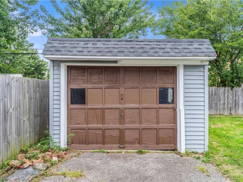 3878 W 137th Street, Cleveland, OH 44111 Photo 33