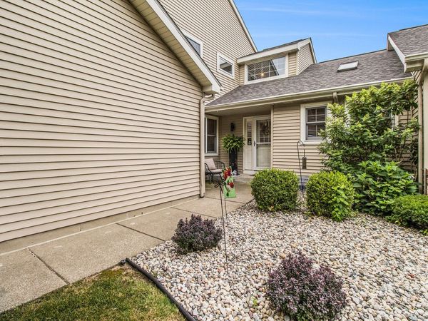 3542 Kirkaldy Circle, Portage, MI 49024