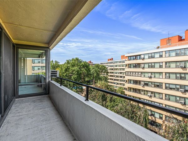 162-40 9th Avenue , Unit 8D, Beechhurst, NY 11357