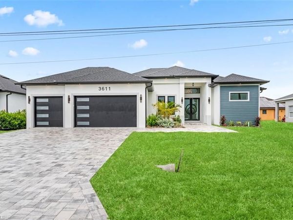 3611 SW 4th LN, CAPE CORAL, FL 33991