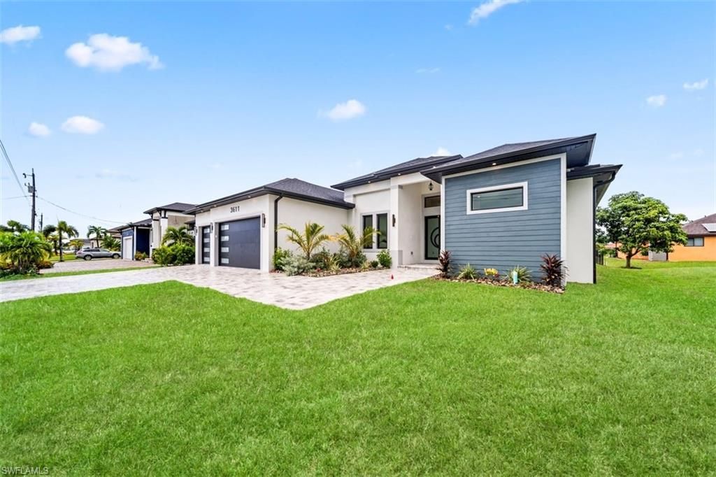3611 SW 4th Ln, Cape Coral, FL 33991 Photo