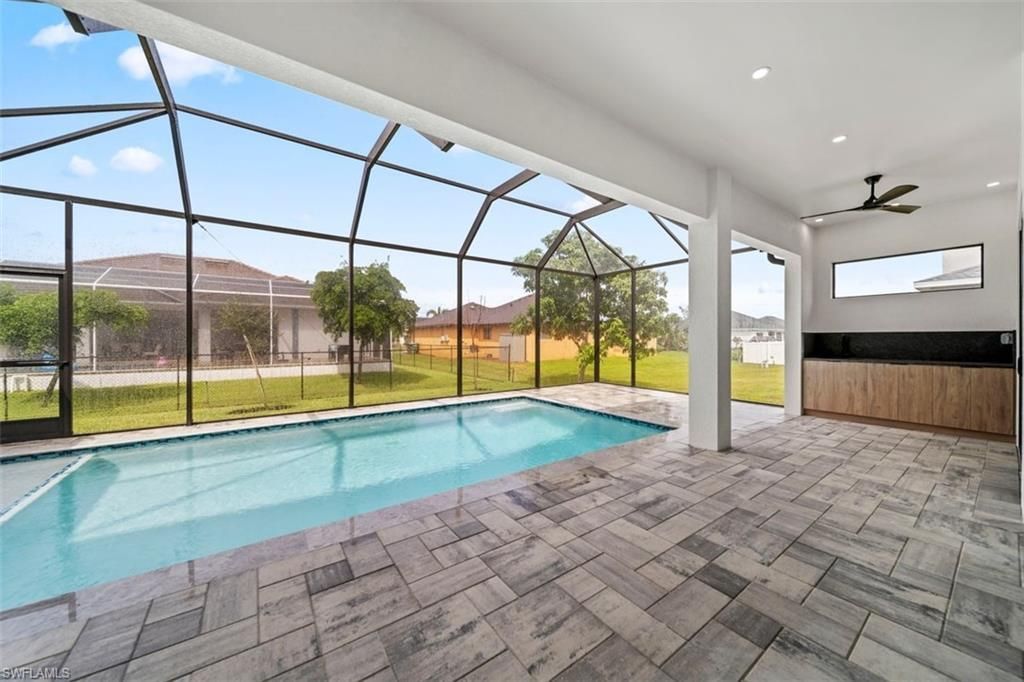 3611 SW 4th Ln, Cape Coral, FL 33991 Photo