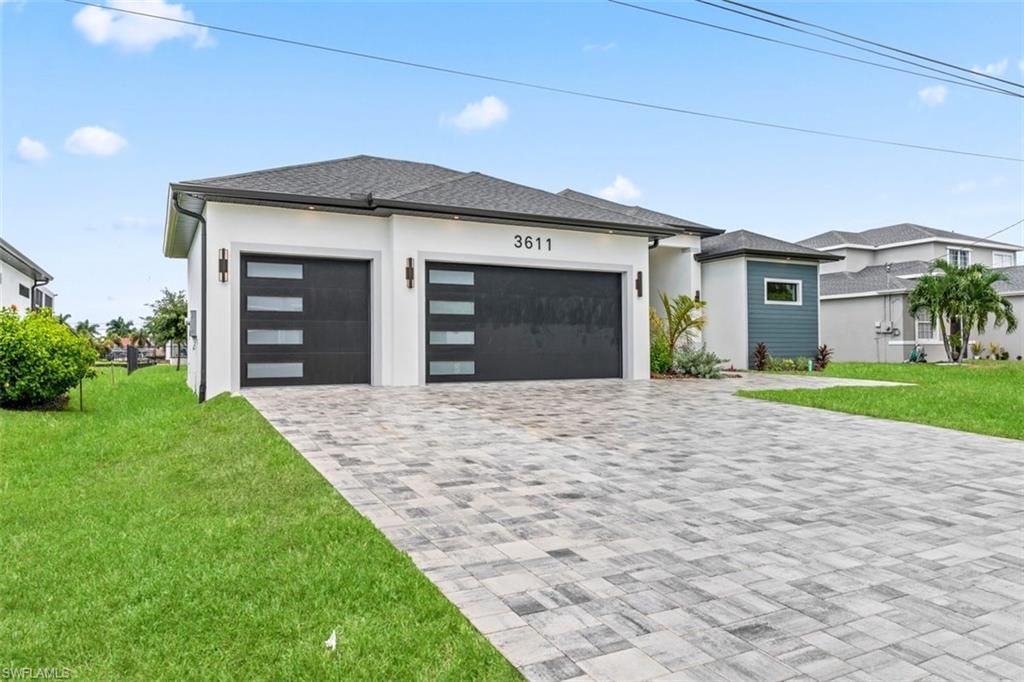 3611 SW 4th Ln, Cape Coral, FL 33991 Photo