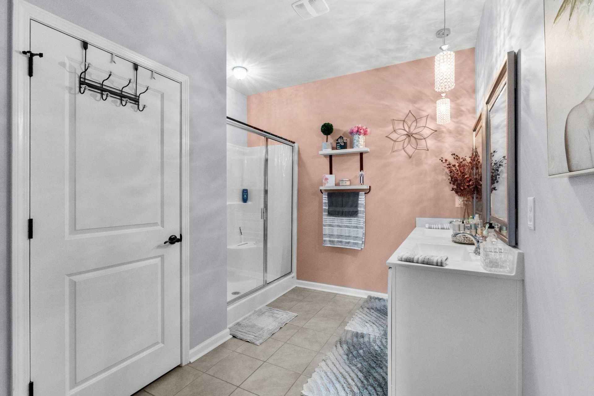 2253 Blackthorn Dr. Photo 29