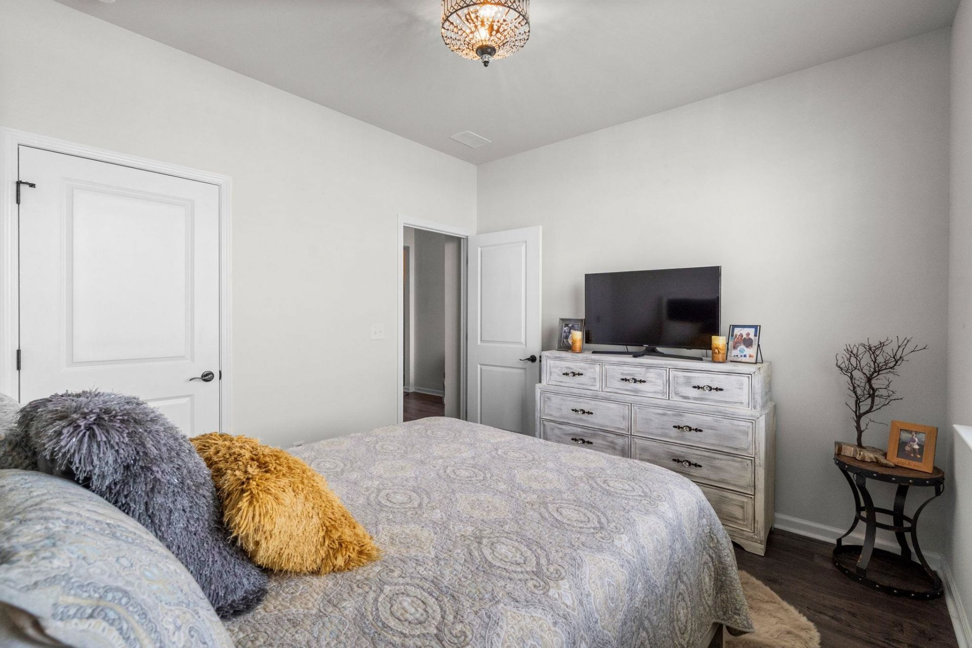 2253 Blackthorn Dr. Photo 33