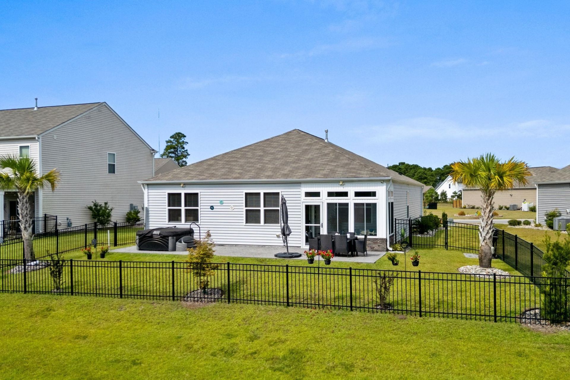 2253 Blackthorn Dr. Photo 46