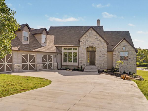 421 Summercrest Court , Sapulpa, OK 74066