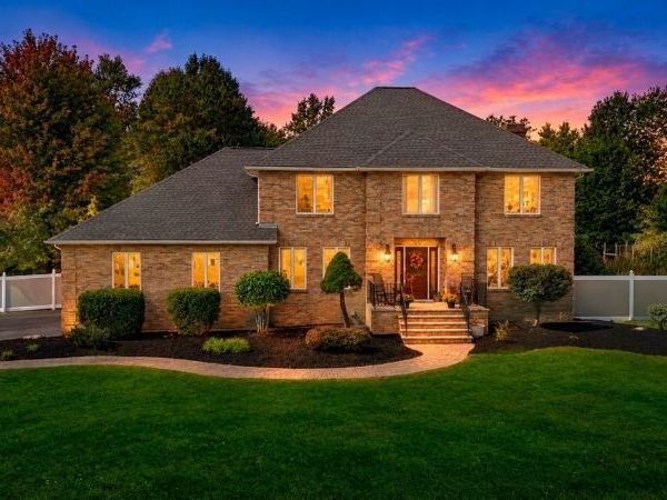 111 Mount Airy Harbourton Rd, West Amwell, NJ 08530