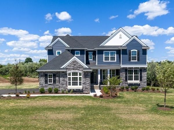 5 Paetzell Farm Rd, Milford, NJ 08848