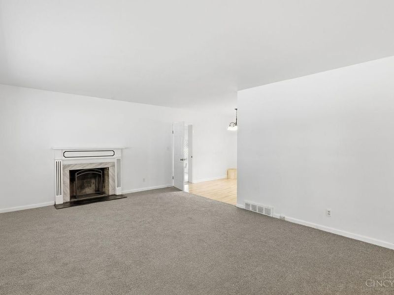 5501 Vonderhaar Court, Fairfield, OH 45014 Photo 6