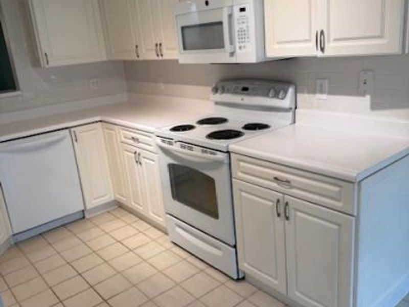 7650 Cheviot Road, Unit 312, Colerain Township, OH 45247 Photo 8