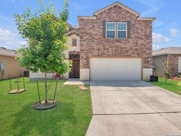 150 HIDDEN KNL, Selma, TX 78154