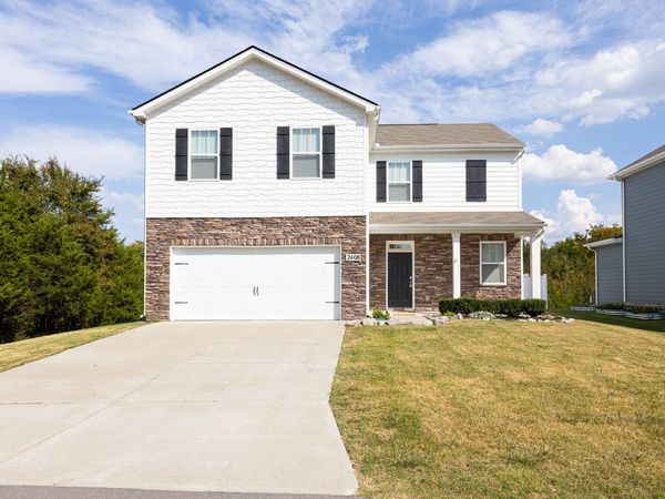 2408 Kaycee Ct, Lebanon, TN 37087