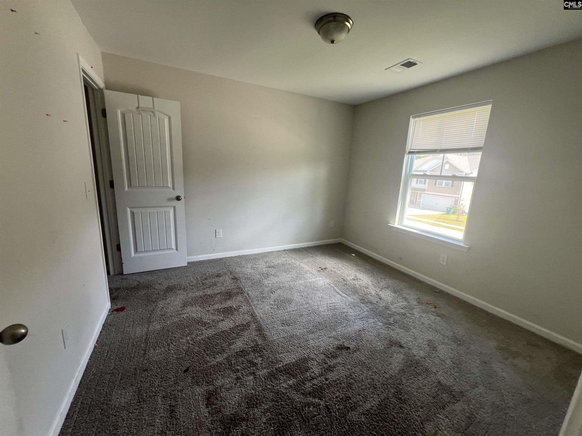33 Ridge Circle Drive  Photo 14