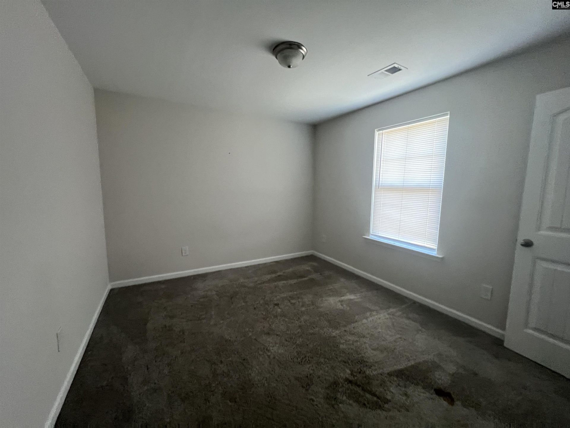 33 Ridge Circle Drive  Photo 17