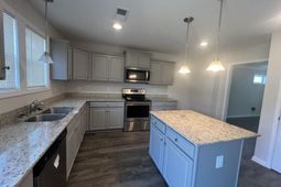 33 Ridge Circle Drive  photo 4