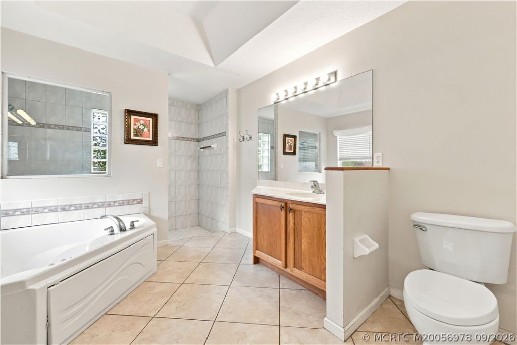 4081 SE Newton Street , Stuart, FL 34997 Photo