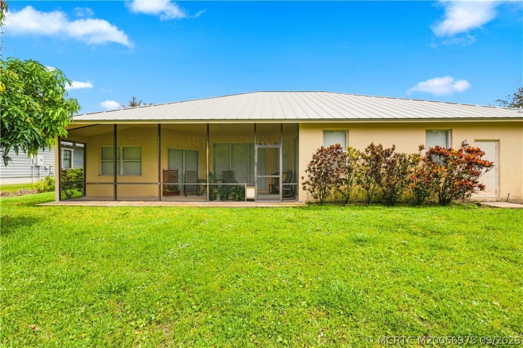 4081 SE Newton Street , Stuart, FL 34997 Photo