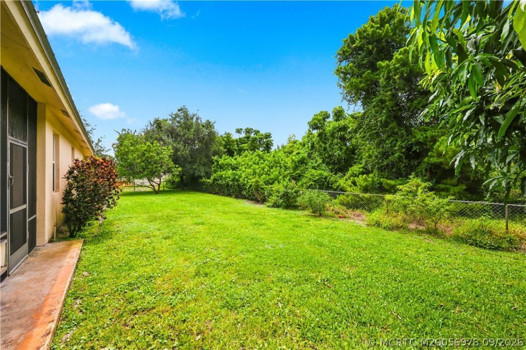 4081 SE Newton Street , Stuart, FL 34997 Photo