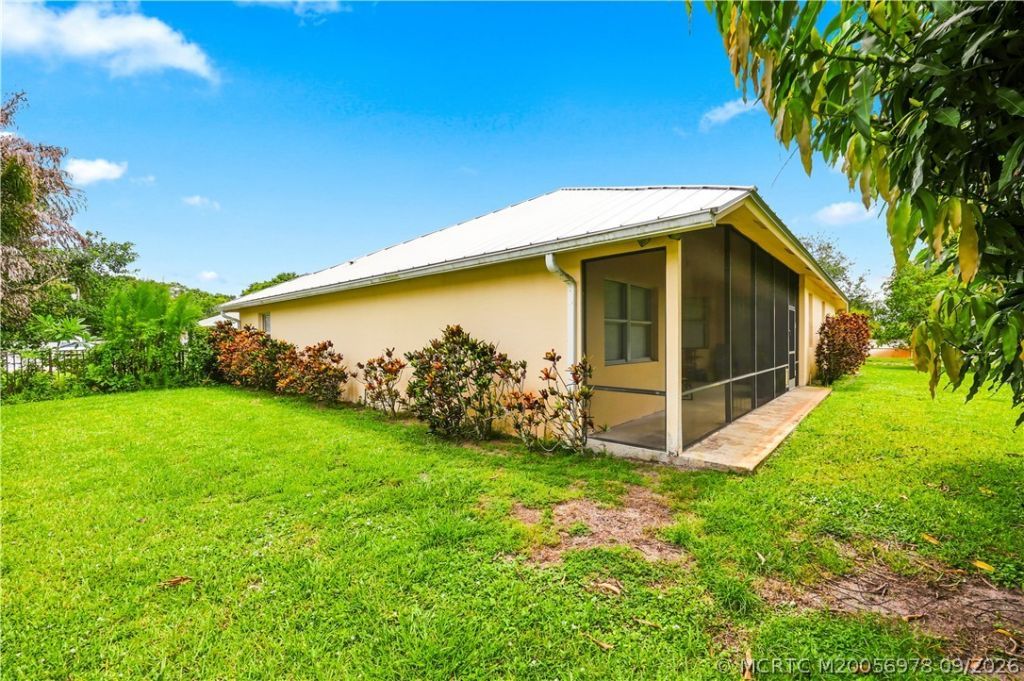 4081 SE Newton Street , Stuart, FL 34997 Photo