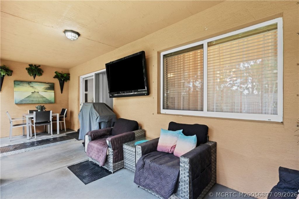 1952 SW Jamesport Drive, Port Saint Lucie, FL 34953 Photo