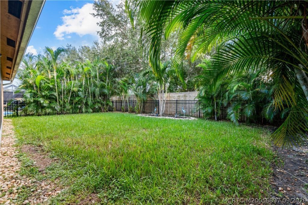 1952 SW Jamesport Drive, Port Saint Lucie, FL 34953 Photo