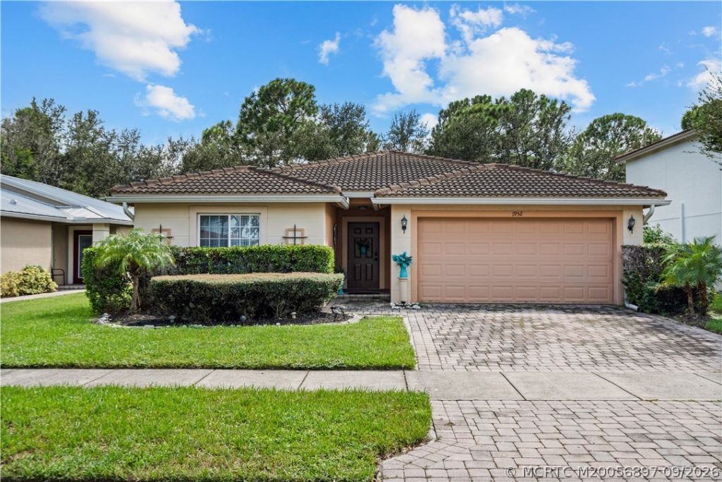 1952 SW Jamesport Drive, Port Saint Lucie, FL 34953 Photo