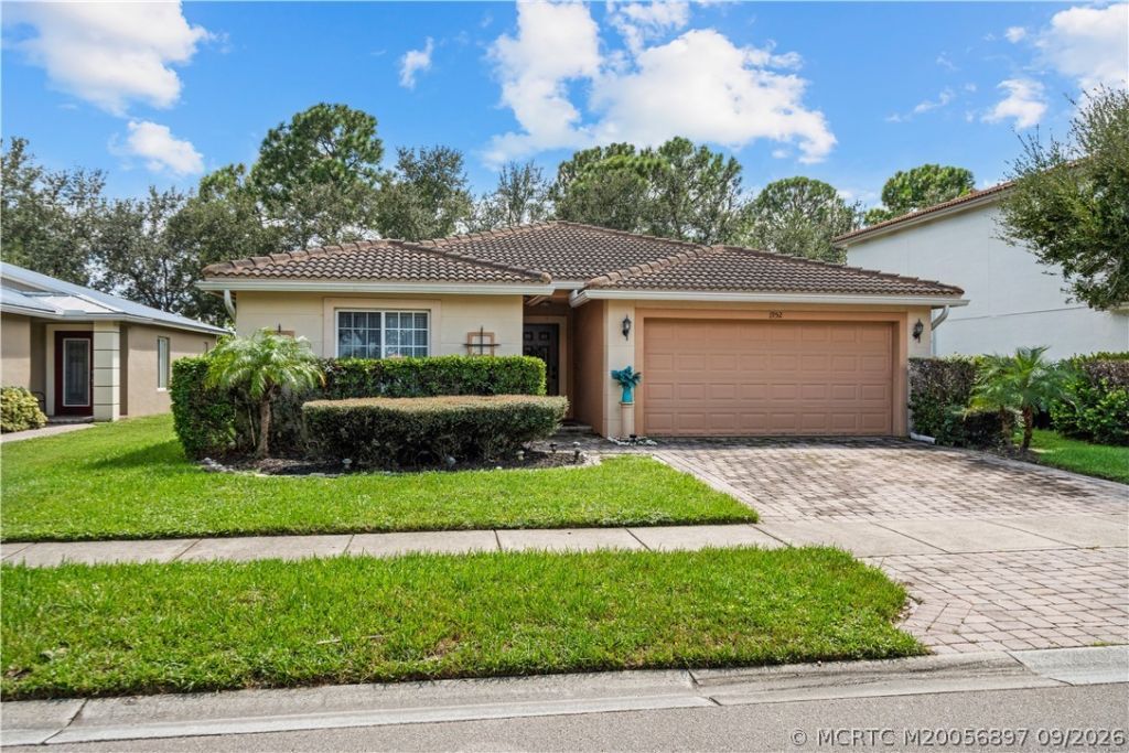 1952 SW Jamesport Drive, Port Saint Lucie, FL 34953 Photo