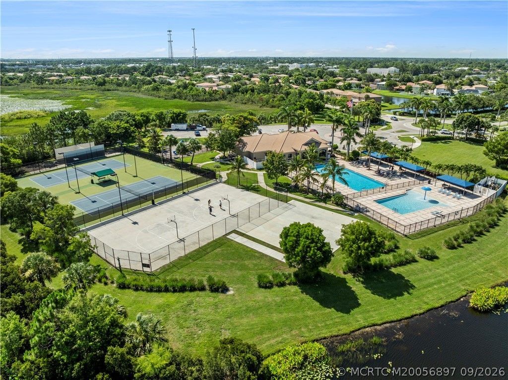 1952 SW Jamesport Drive, Port Saint Lucie, FL 34953 Photo