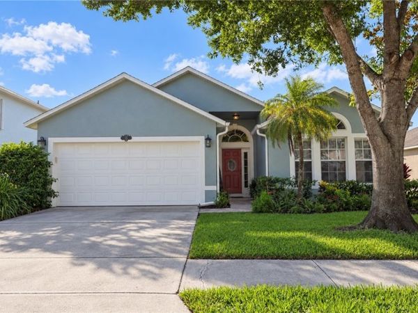 107 Morgan Circle , Sebastian, FL 32958