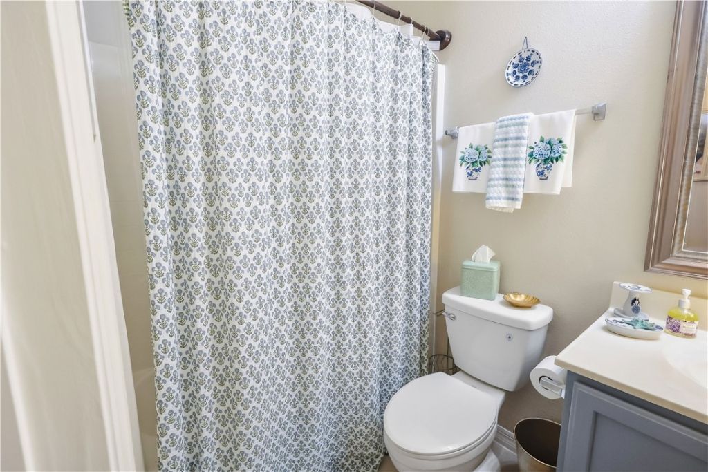 107 Morgan Circle , Sebastian, FL 32958 Photo