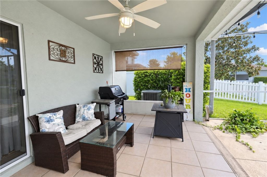 107 Morgan Circle , Sebastian, FL 32958 Photo