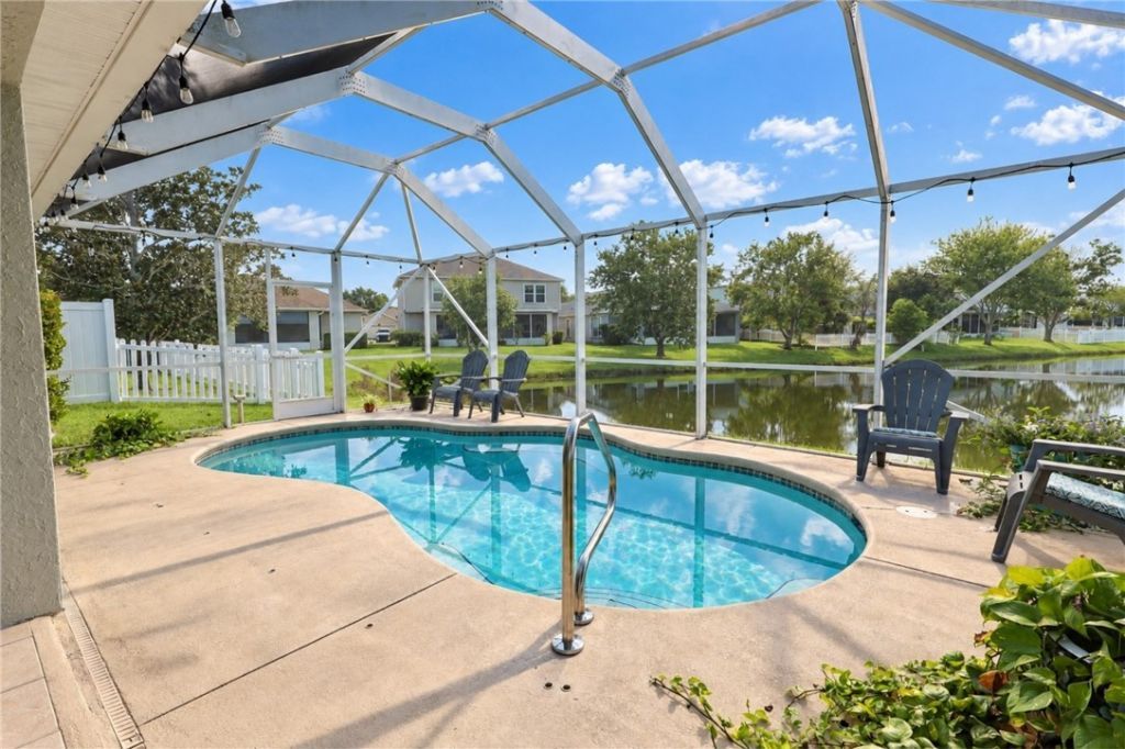 107 Morgan Circle , Sebastian, FL 32958 Photo