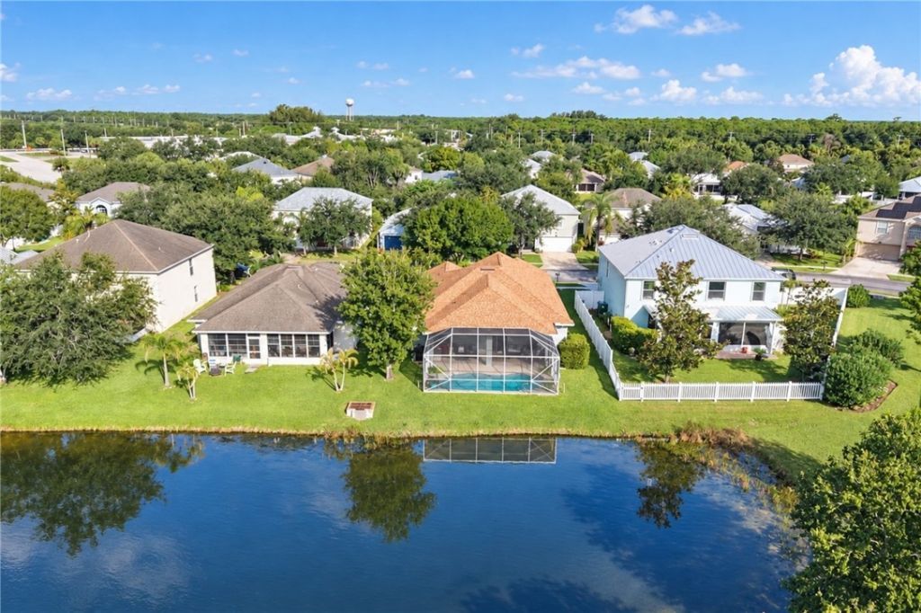 107 Morgan Circle , Sebastian, FL 32958 Photo