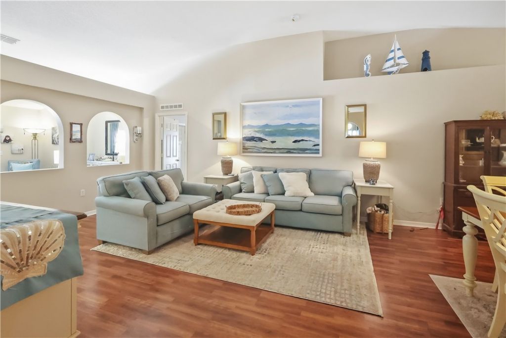 107 Morgan Circle , Sebastian, FL 32958 Photo