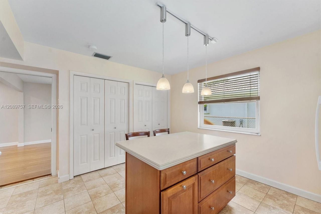 4801 N 36th Ct , Hollywood, FL 33021 Photo