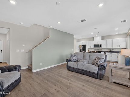 7709 Wandering Way, Reno, NV 89506 Photo