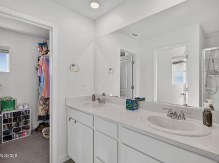 7709 Wandering Way, Reno, NV 89506 Photo