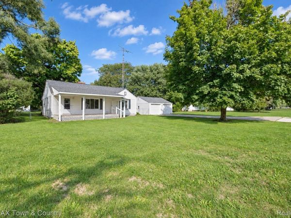 300 S Elms Road, Flushing, Mi 48433