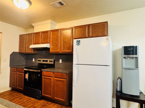 8005 NW 74th Street , Oklahoma City, OK 73132