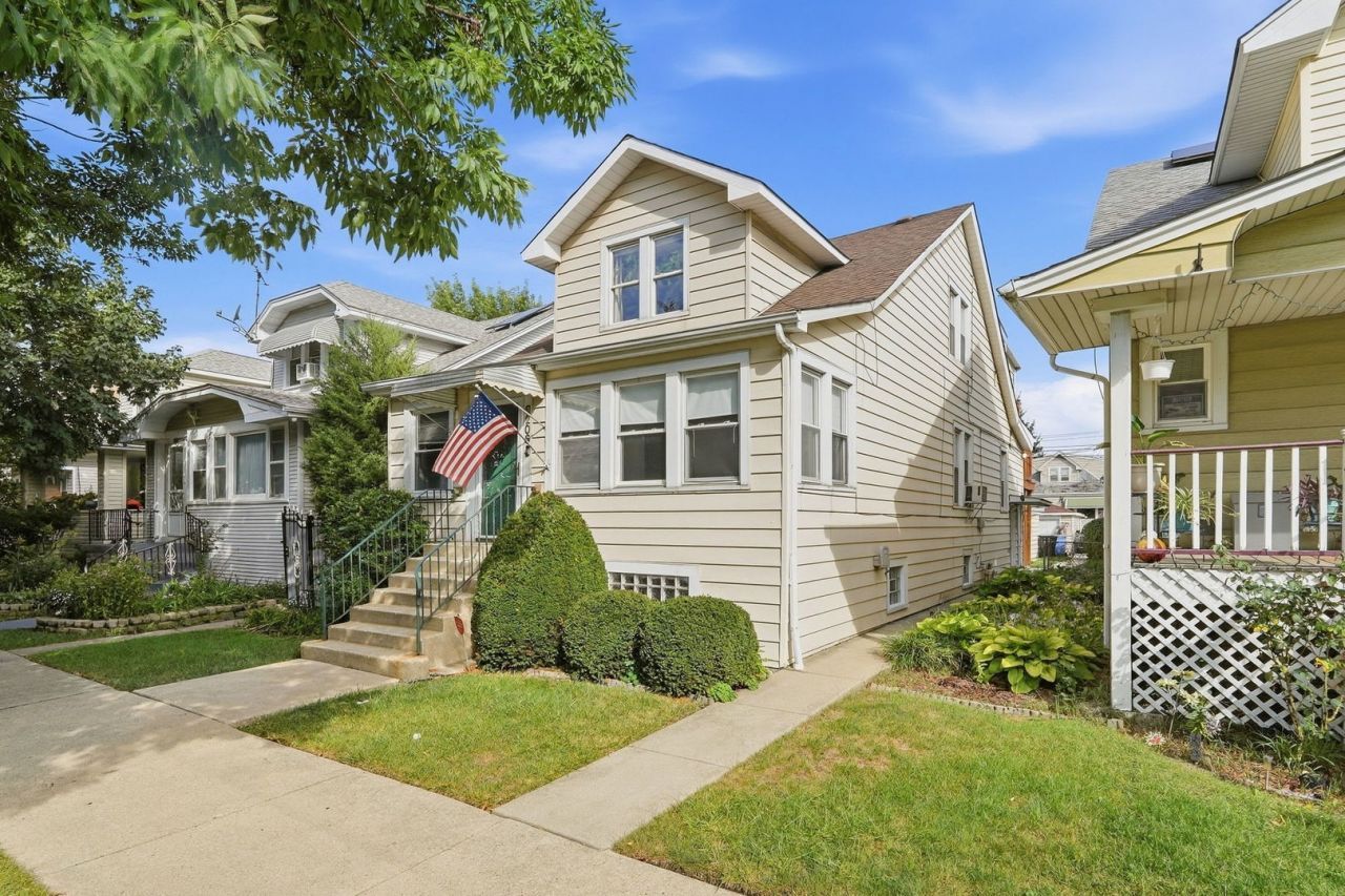 6206 W Grace Street, Chicago, IL 60634 Main Photo