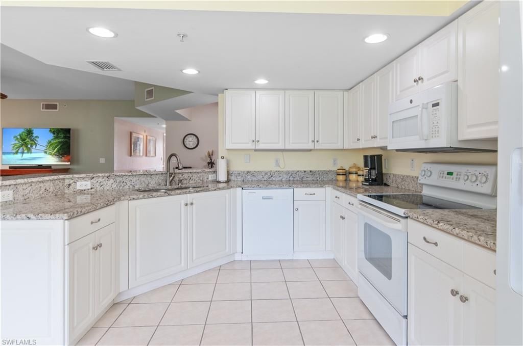 4040 Durango Ct , Unit 207, Estero, FL 33928 Photo