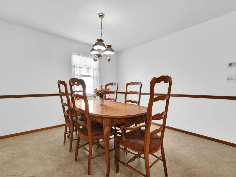 81 Fieldpoint Road, Heath, OH 43056 Photo 10
