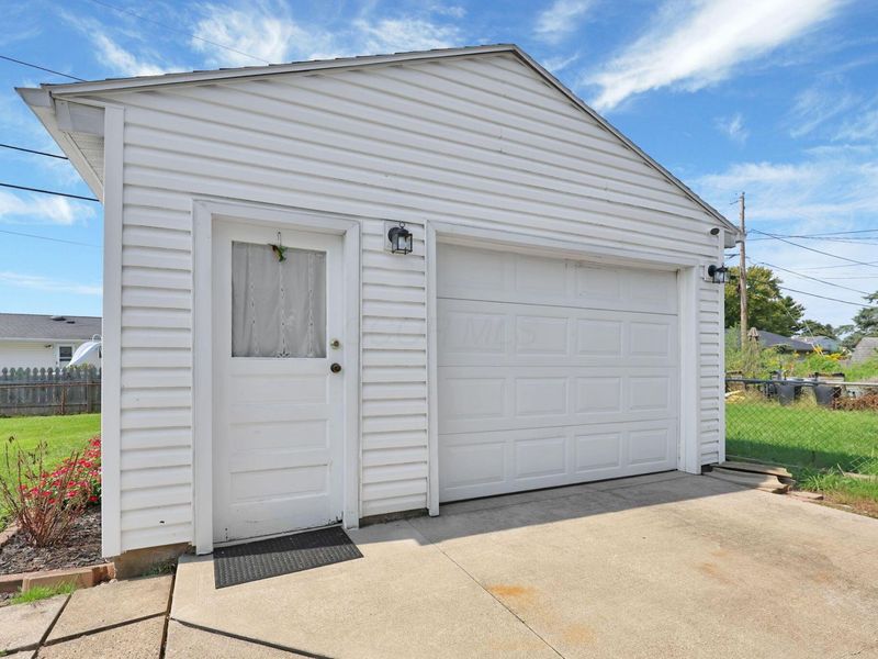 81 Fieldpoint Road, Heath, OH 43056 Photo 28