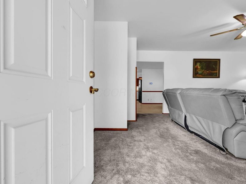 81 Fieldpoint Road, Heath, OH 43056 Photo 7