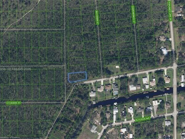 601 Waterson Street , Lake Placid, FL 33852