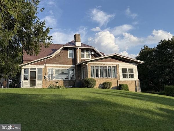 102 FRONT LANE , MILLHEIM, PA 16854