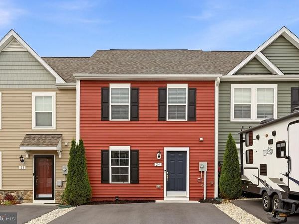24 LOBLOLLY DRIVE, BUNKER HILL, WV 25413