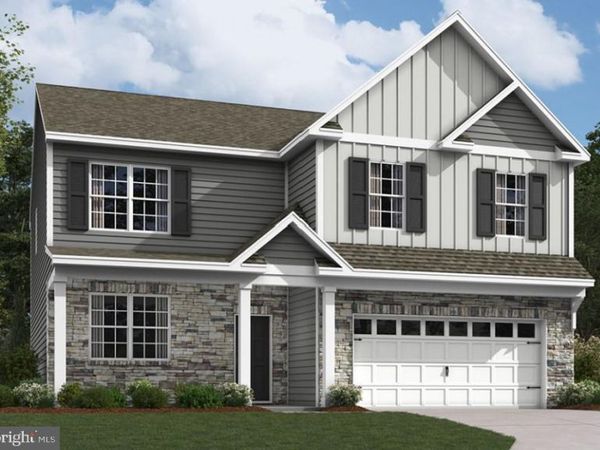 1420 FARMHOUSE WAY, BETHLEHEM, PA 18017