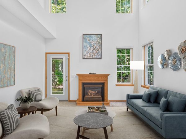 8011 Everest Lane N, Maple Grove, MN 55311